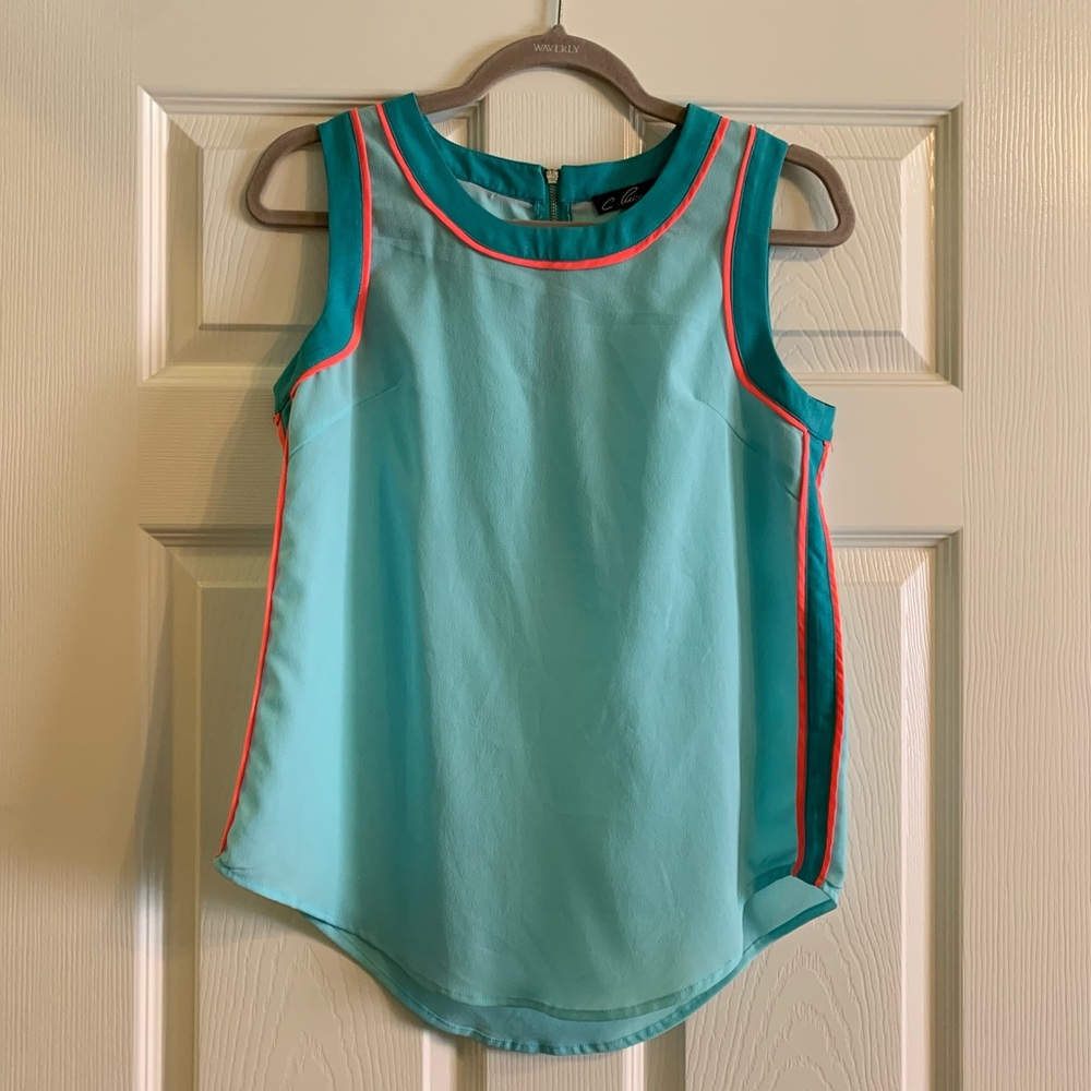 Sleeveless Blouse with Zipper Detail